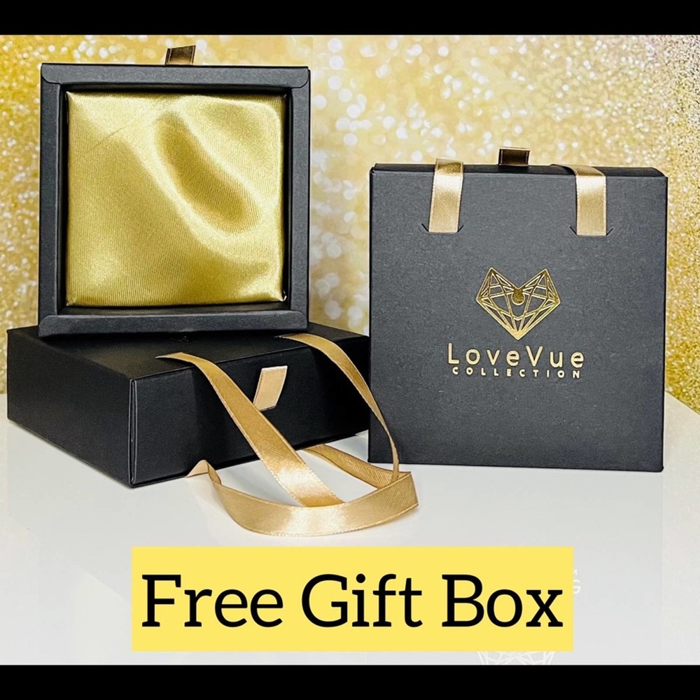 18k Gold Plated Triangle Pendant Necklace - Picture 7 of 7